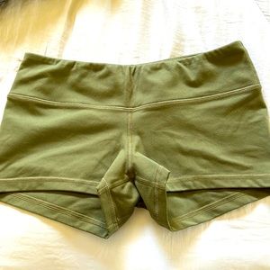 Fleo Low Rise Contour Shorts